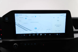https://vehicle.imgix.net/4197466/c7760dd3-a7b5-4a4f-b235-9b91f634c28f.JPG