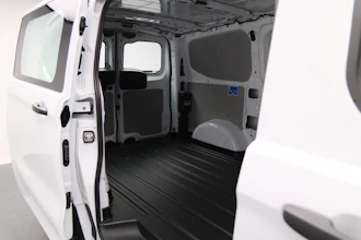 https://vehicle.imgix.net/4197469/cfc5b619-1c1a-4b85-bbca-7cb986759ff0.JPG