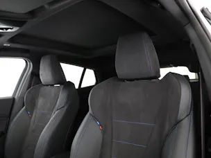 BMW X2 20d xDrive paddles