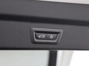 BMW X2 20d xDrive paddles