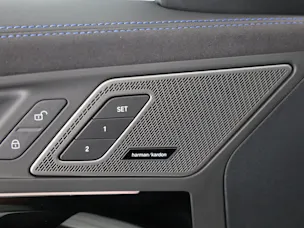 BMW X2 20d xDrive paddles