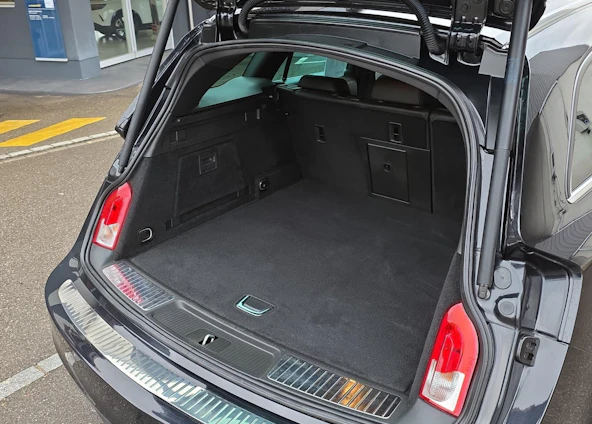 Fahrzeugbild 17 Fahrzeugbild 17