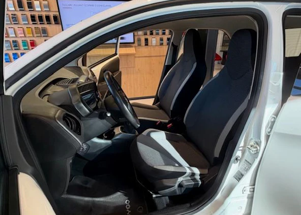 image du véhicule 11 image du véhicule 11