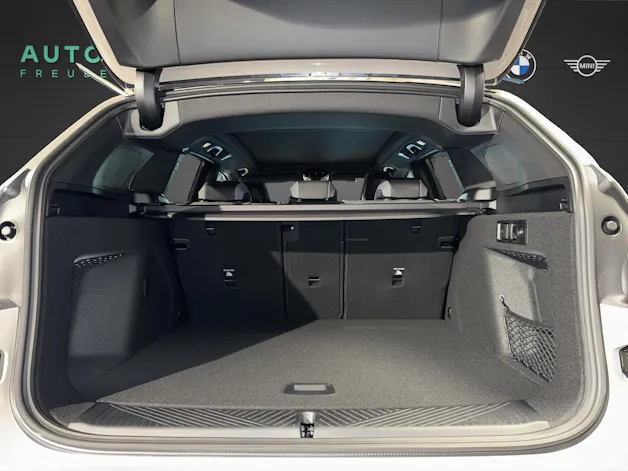BMW X3 M50i