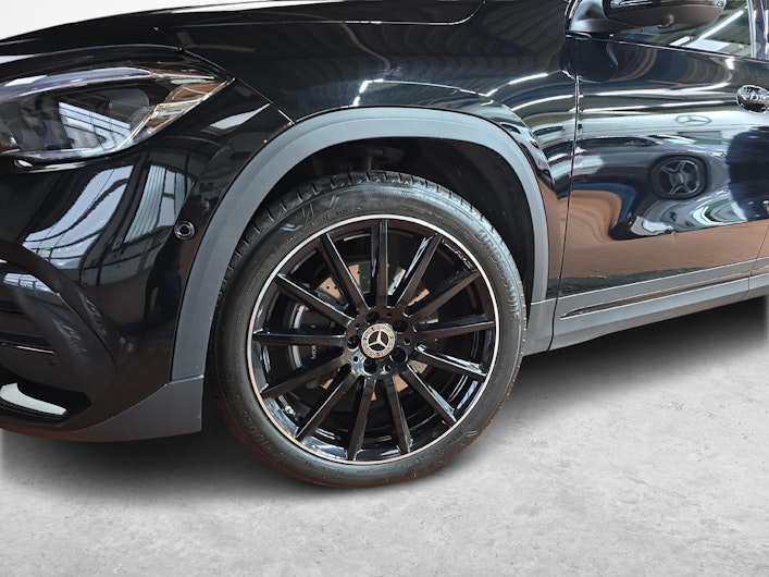 immagine del veicolo MERCEDES-BENZ GLA 250