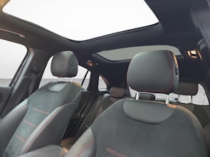 image du véhicule MERCEDES-BENZ GLA 250 e AMG Line