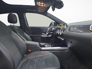 image du véhicule MERCEDES-BENZ GLA 250 e AMG Line