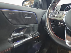 image du véhicule MERCEDES-BENZ GLA 250 e AMG Line