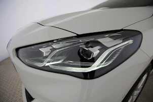 image du véhicule BMW 218i paddles Active Tourer