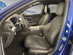 Fahrzeugbild MERCEDES-BENZ C 220 d Swiss Star AMG Line 4matic Kombi