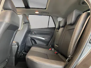 Suzuki S-Cross 1.4 T Sakura Top Hybrid 4x4