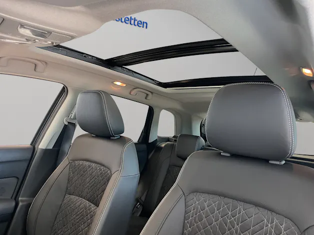 Suzuki Vitara 1.4 T Sakura Top Hybrid 4x4