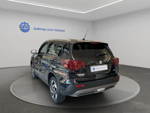 https://vehicle.imgix.net/4197641/cf49a912-ef46-4be8-a52e-36940080157b.jpg