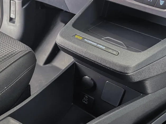Ford E-Transit Courier Van Trend