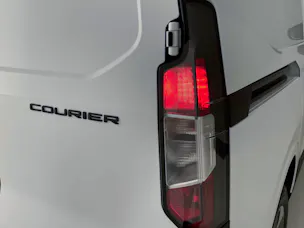 Ford E-Transit Courier Van Trend