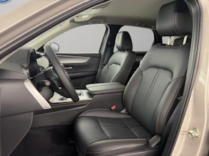 https://vehicle.imgix.net/4197720/ead50da7-05ff-4eac-8c08-62975884f185.jpg