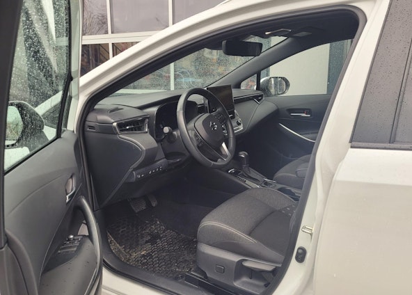 Vehicle image 5 Vehicle image 5