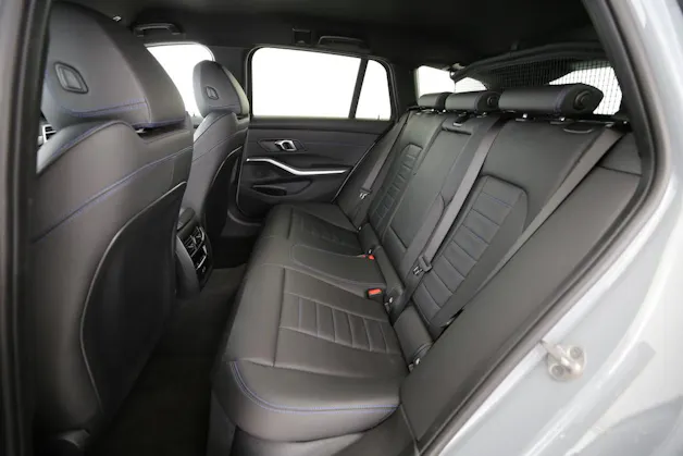 BMW 320d xDrive Touring