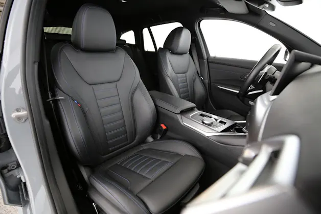 BMW 320d xDrive Touring