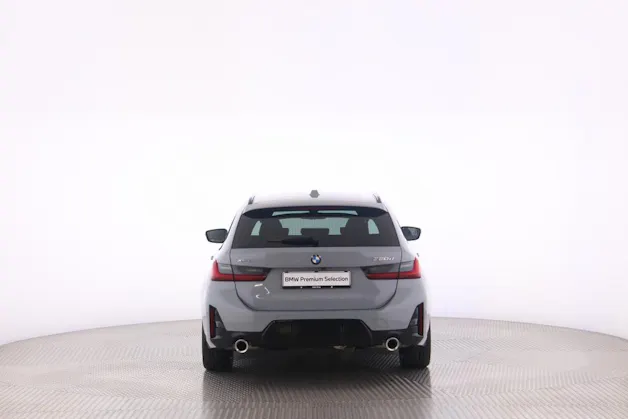 BMW 320d xDrive Touring