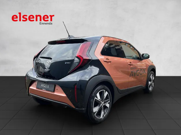 Toyota Aygo X 1.5 VVT-i HSD Trend