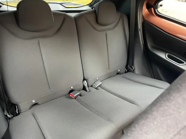 Toyota Aygo X 1.5 VVT-i HSD Trend