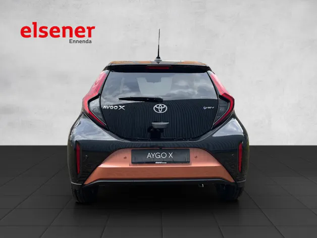 Toyota Aygo X 1.5 VVT-i HSD Trend