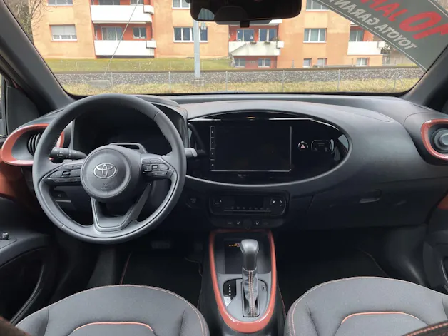 Toyota Aygo X 1.5 VVT-i HSD Trend