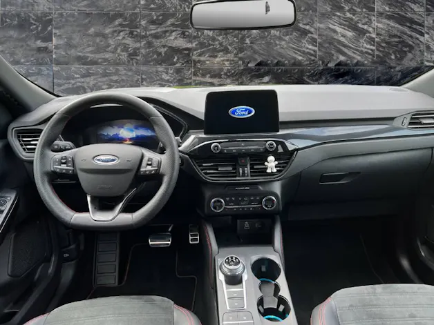 Ford Kuga 2.5 Hybrid ST-Line X 4x4