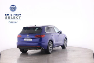 https://vehicle.imgix.net/4197793/d31a73c0-7bdc-4267-887f-ea73bee94514.jpg
