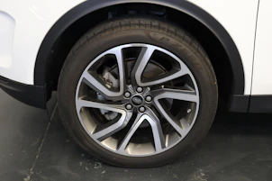 Fahrzeugbild LAND ROVER Discovery Sport 2.0 Si4 SE