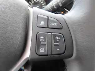 Suzuki S-Cross 1.4 T Sakura Top Hybrid 4x4