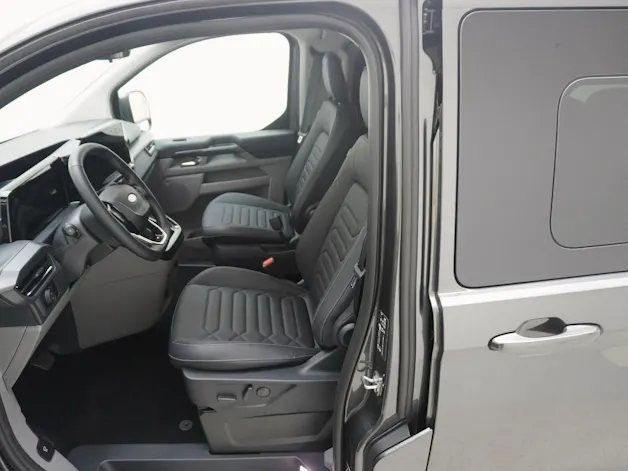 Ford E-TOURNEO Custom L2 Titanium X