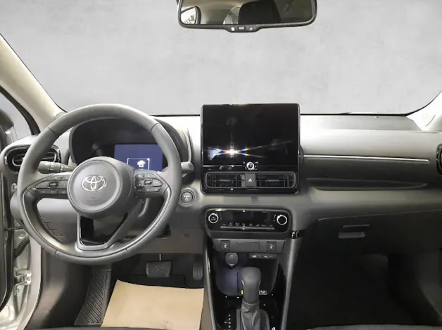 Toyota Yaris 1.5 VVT-i HSD Trend