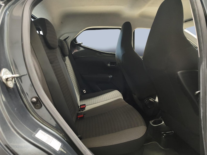 Fahrzeugbild TOYOTA AYGO