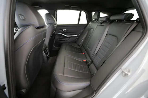 BMW 320d xDrive Touring