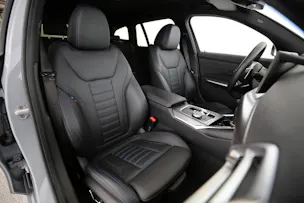 BMW 320d xDrive Touring