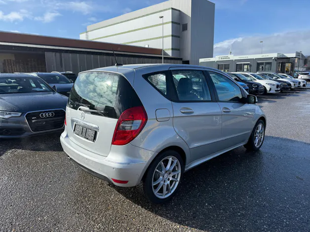 Mercedes-Benz A 200 Elegance