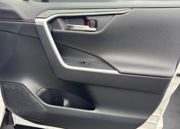 Vehicle image 15 Vehicle image 15