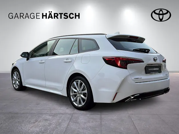 Toyota Corolla Touring Sports 1.8 HSD Comfort