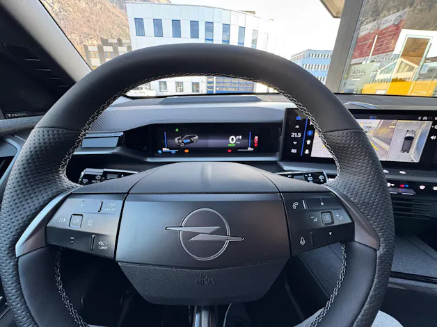 Opel Grandland Electric Ultimate AWD