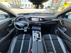 Opel Grandland Electric Ultimate AWD