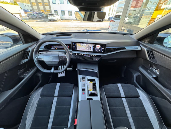 image du véhicule 6 image du véhicule 6