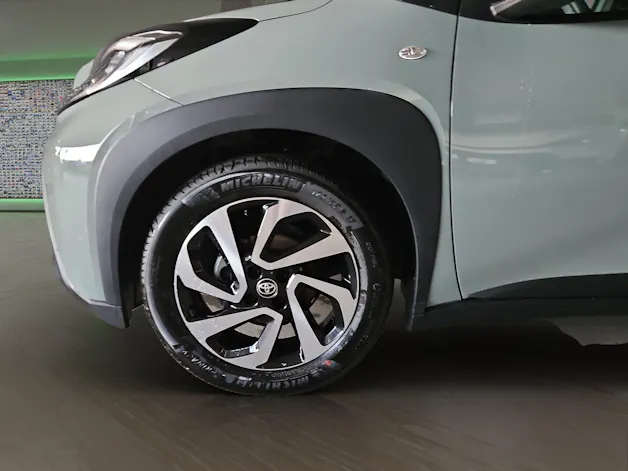 Toyota Aygo X 1.0 VVT-i Trend