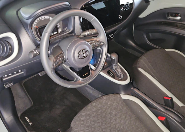 Fahrzeugbild 6 Fahrzeugbild 6