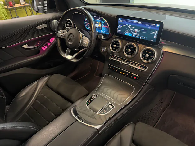 Mercedes-Benz GLC 300 d AMG Line 4Matic 9G-Tronic