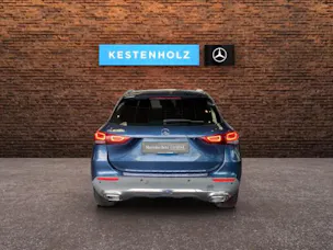 Mercedes-Benz GLA 180 Progressive 7G-D
