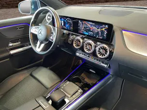 Mercedes-Benz GLA 180 Progressive 7G-D