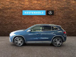 Mercedes-Benz GLA 180 Progressive 7G-D