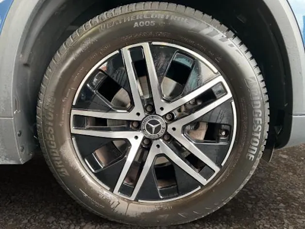 Mercedes-Benz GLA 180 Progressive 7G-D